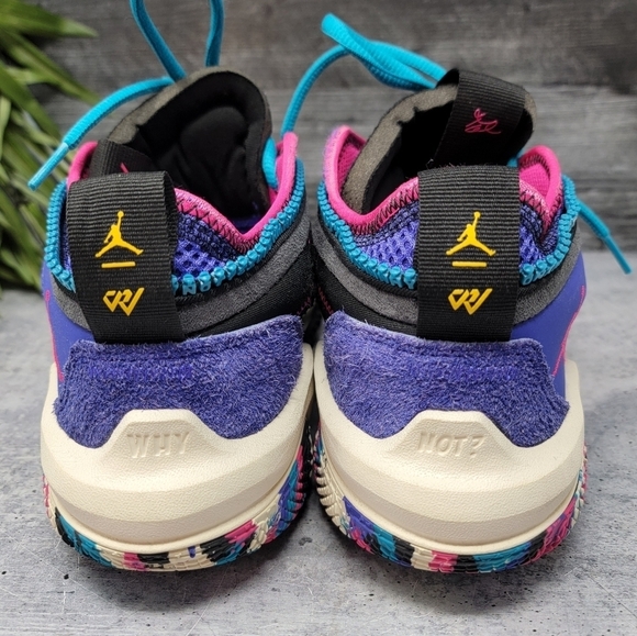 Nike | Jordan Why Not Zer0.6 Bright Concord/Pink Prime/Black Basketball Shoes - Picture 7 of 12